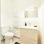 Rb-1g - Joli 2 Pieces Au 1er Etage Avec Terrasse 1 A 2 Pers Mulhouse